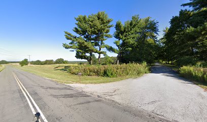 Malinmor Hunt Club - Store photo
