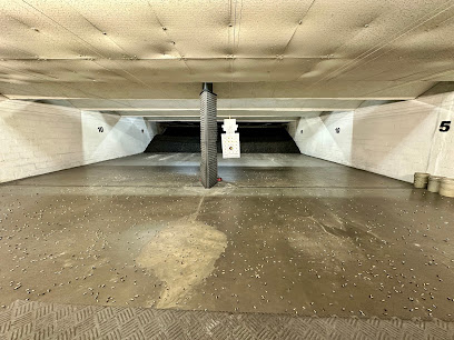 Riverside Indoor Shooting Range - Store photo