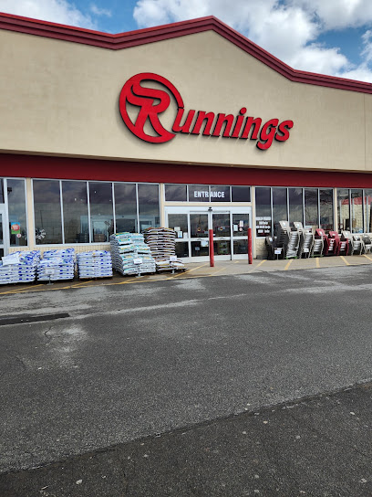 Runnings - Store photo