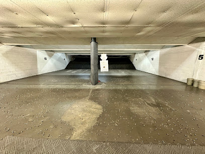 Riverside Indoor Shooting Range - Store photo