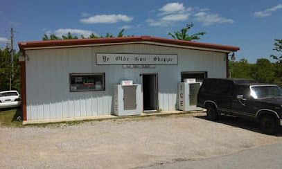 Ye Olde Gun Shoppe - Store photo