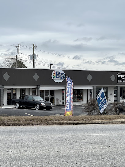 B & B Sporting Goods and Pawn - Store photo