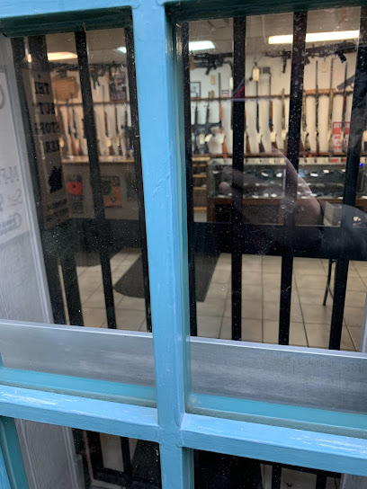 Aumiller Gun Shop - Store photo