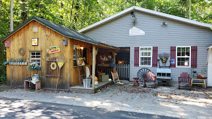 ANTIQUES on the Side - Store photo