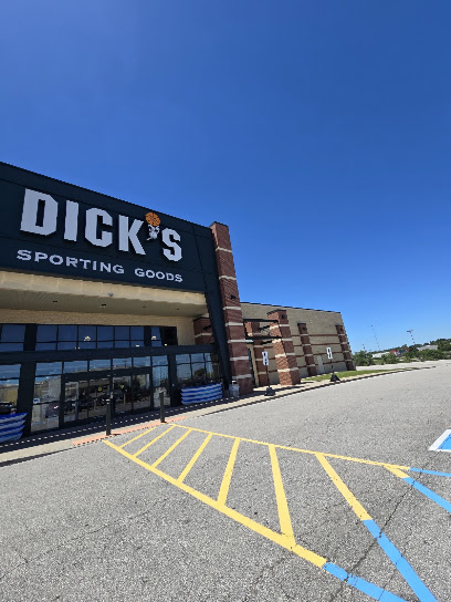 DICK'S Sporting Goods - Store photo