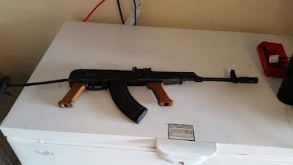 Nole Garage Gun and Knife - Store photo
