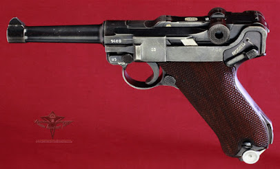 Phoenix Investment Arms - Store photo