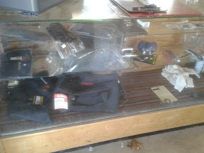 Laurie Marine - Store photo