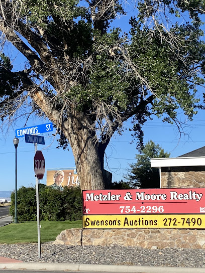 Swenson's Auctions - Store photo