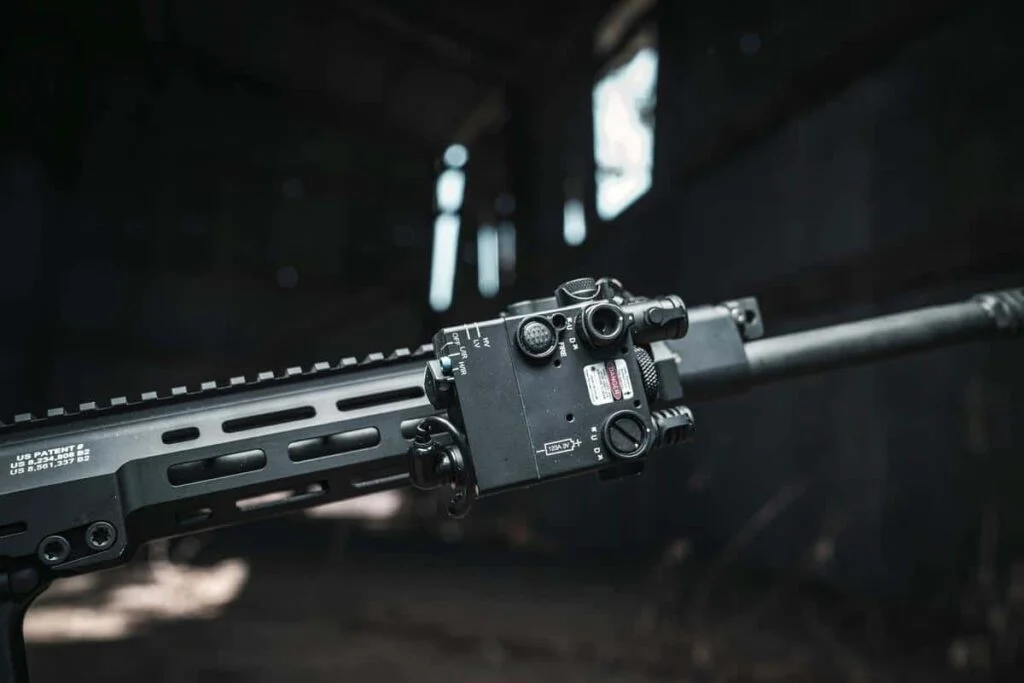 DBAL i2 Closeup