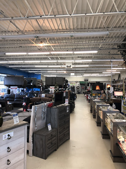 Castle Rental & Private Pawn of Harrison - Store photo