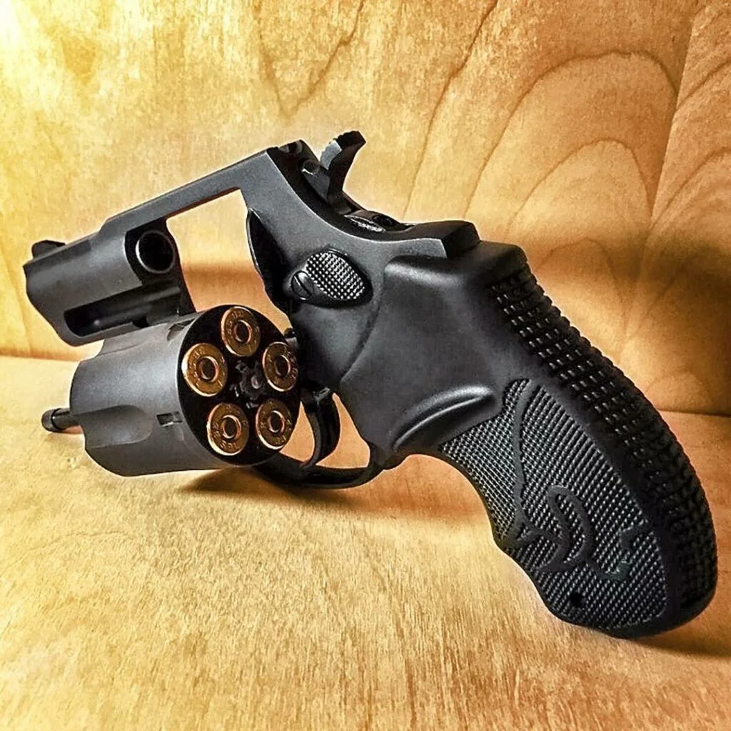 taurus 605 357 black