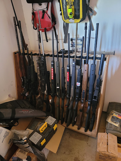 Favers Guns, Golf, & Explosives - Store photo