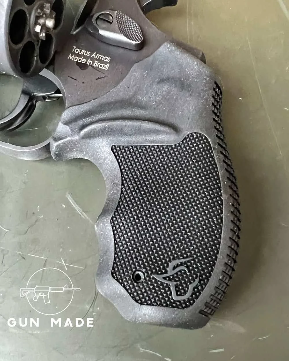 taurus 856 grip