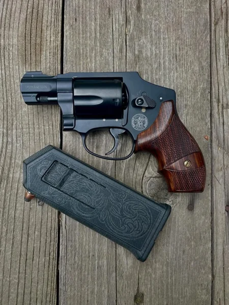 s&w m&p 340