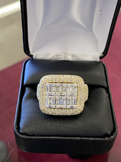 Gadsden Pawn - Store photo