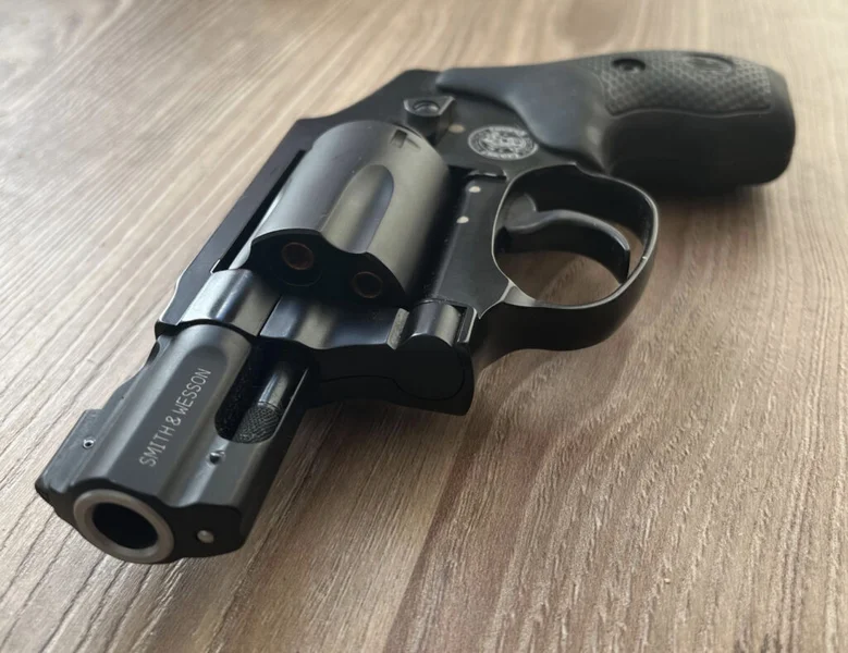 S&W M&P 340