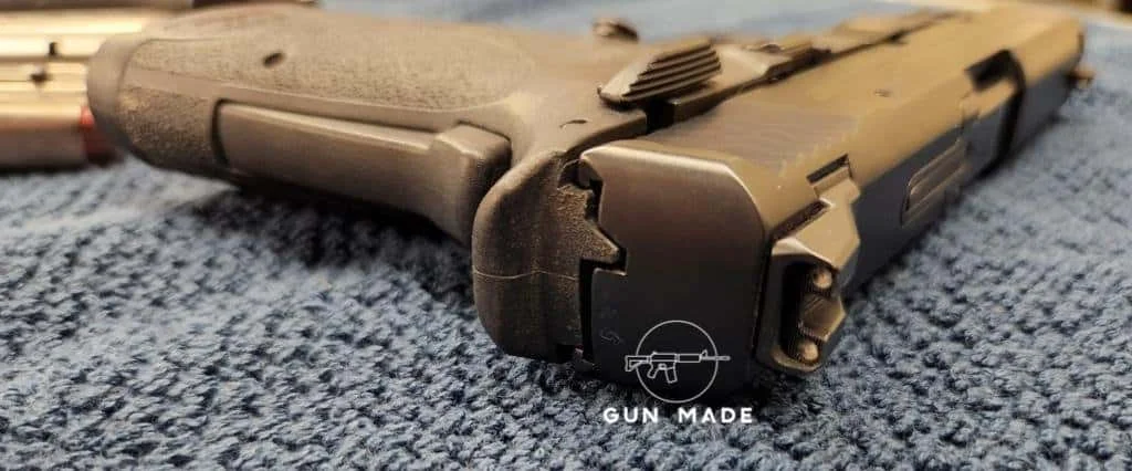 Smith and Wesson Shield 9mm EZ