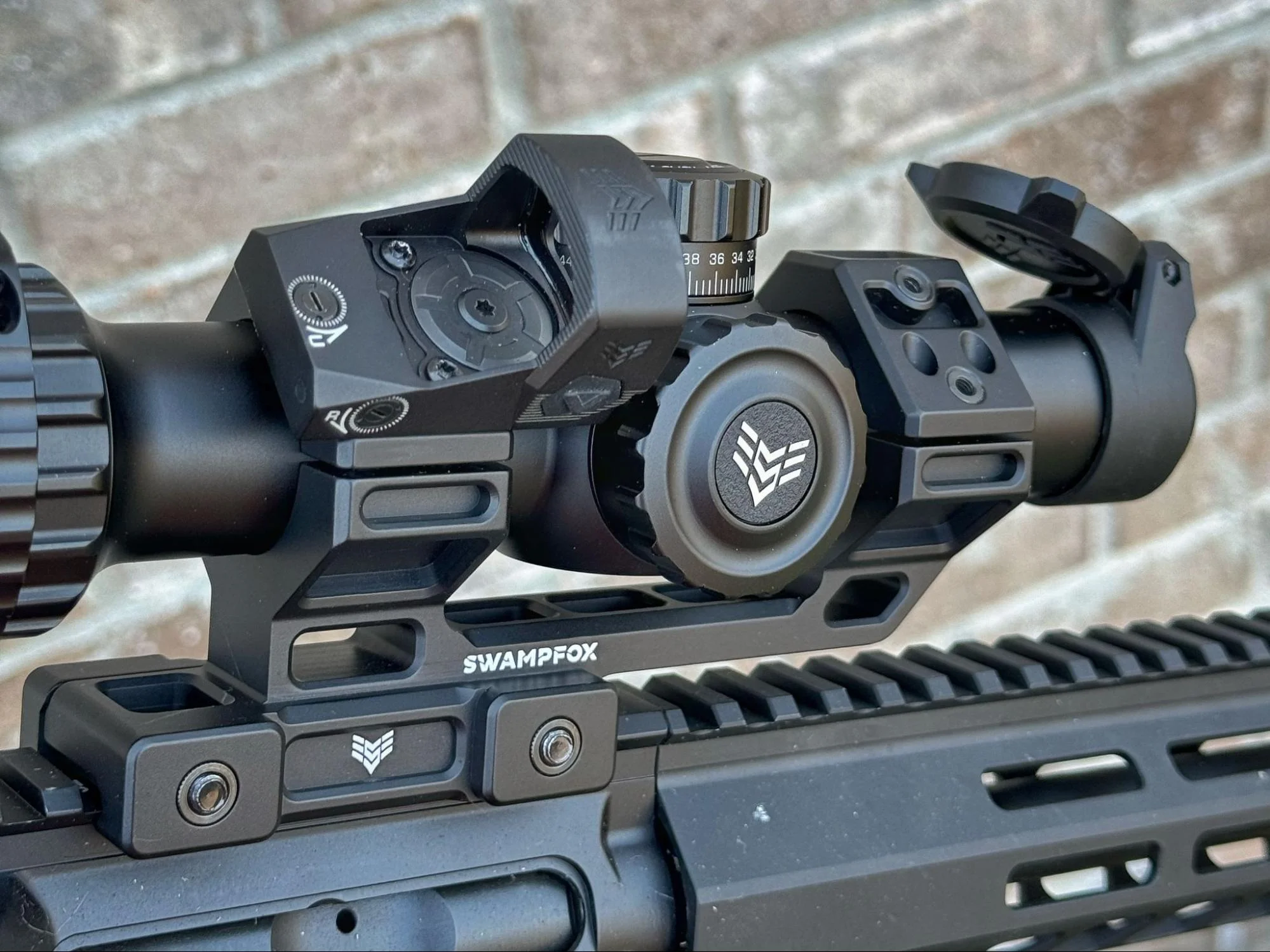 Swampfox Optics Liberty II: 750 Round Red Dot Review