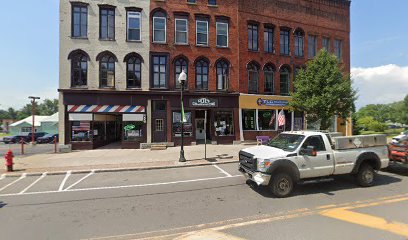 Pete's Guns And Sporting Goods - Store photo