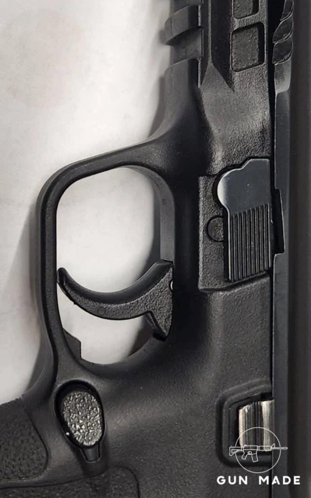 Smith and Wesson Shield 9mm EZ