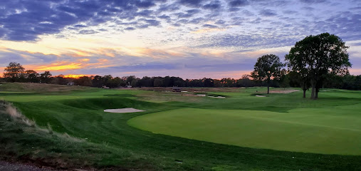 Sands Point Golf Club - Store photo
