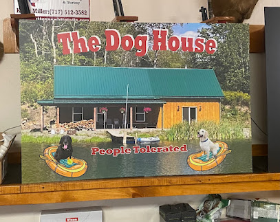 Patriot Outdoor Outfitters and Graphics - Store photo