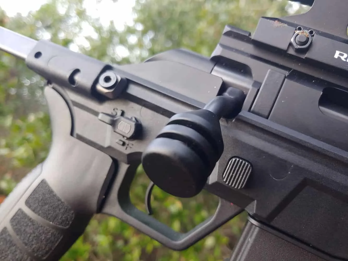 Cz 600 trail bolt