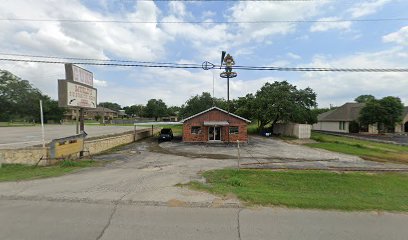 Murle's Gunsmith Shop & Sports - Store photo