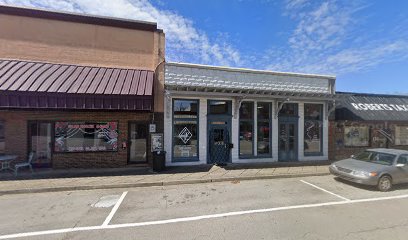 Golden River Outfitters - Store photo