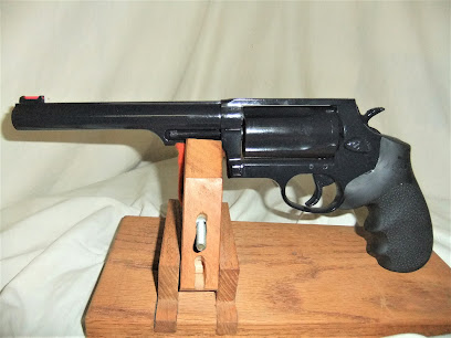 ROGER'S GUN SHOP - Store photo