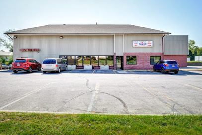 Claycomo Shooters Indoor Range & Gun Store - Store photo