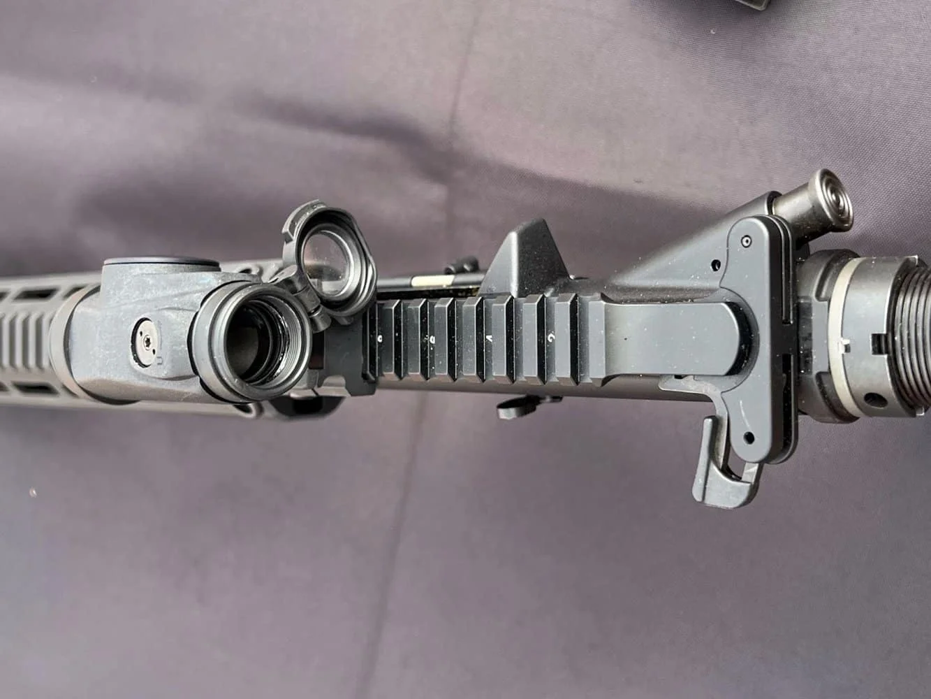 hk mr556 review charging handle