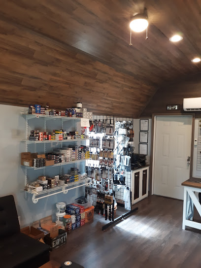 Walnut&Steel Gun works - Store photo