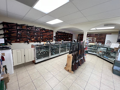 Knight and Pawn - Store photo