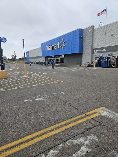 Walmart Supercenter - Store photo