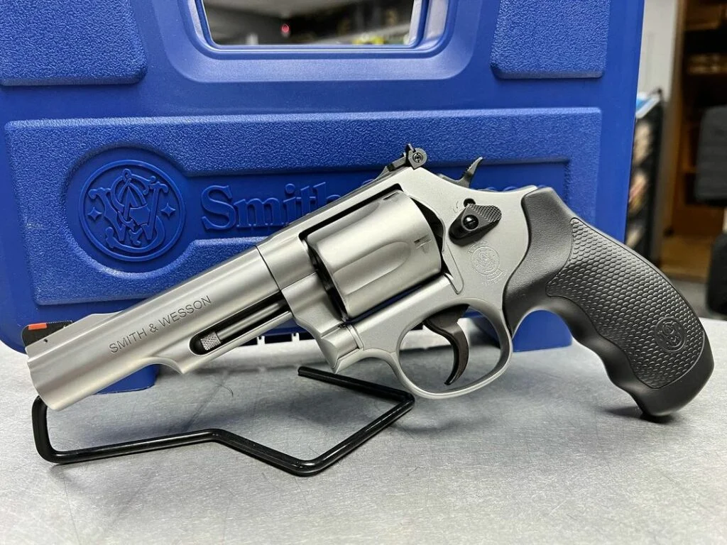 Smith & Wesson Model 69 