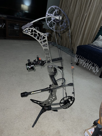 Courtney Archery - Store photo