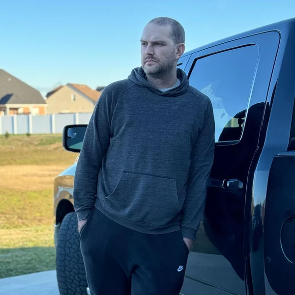 Demonstration of the SkyFlex IIIA Armor concealed effortlessly under a hoodie
