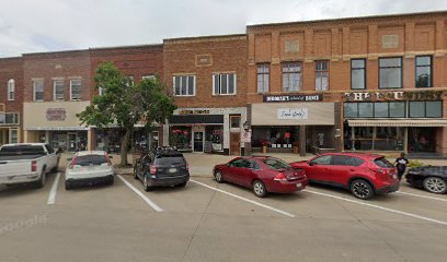 Binning Outdoors - Store photo