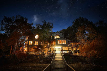 Honey Brake Lodge - Store photo