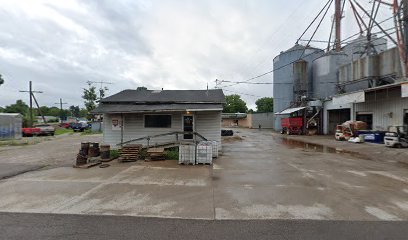 Utica Feed and Hardware - Store photo