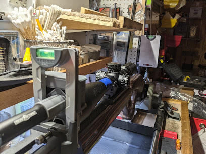 Colonel Lou's Guns - Store photo