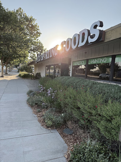 Jeffs Sporting Goods - Store photo