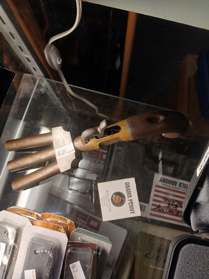 Blaine's Guns & Bows Inc - Store photo