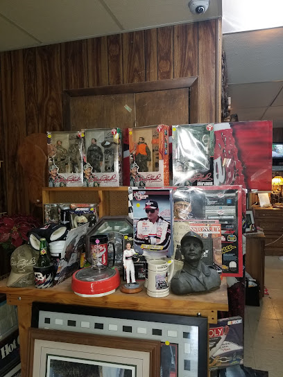 Tom's Guns & Custom Woodworking - Store photo