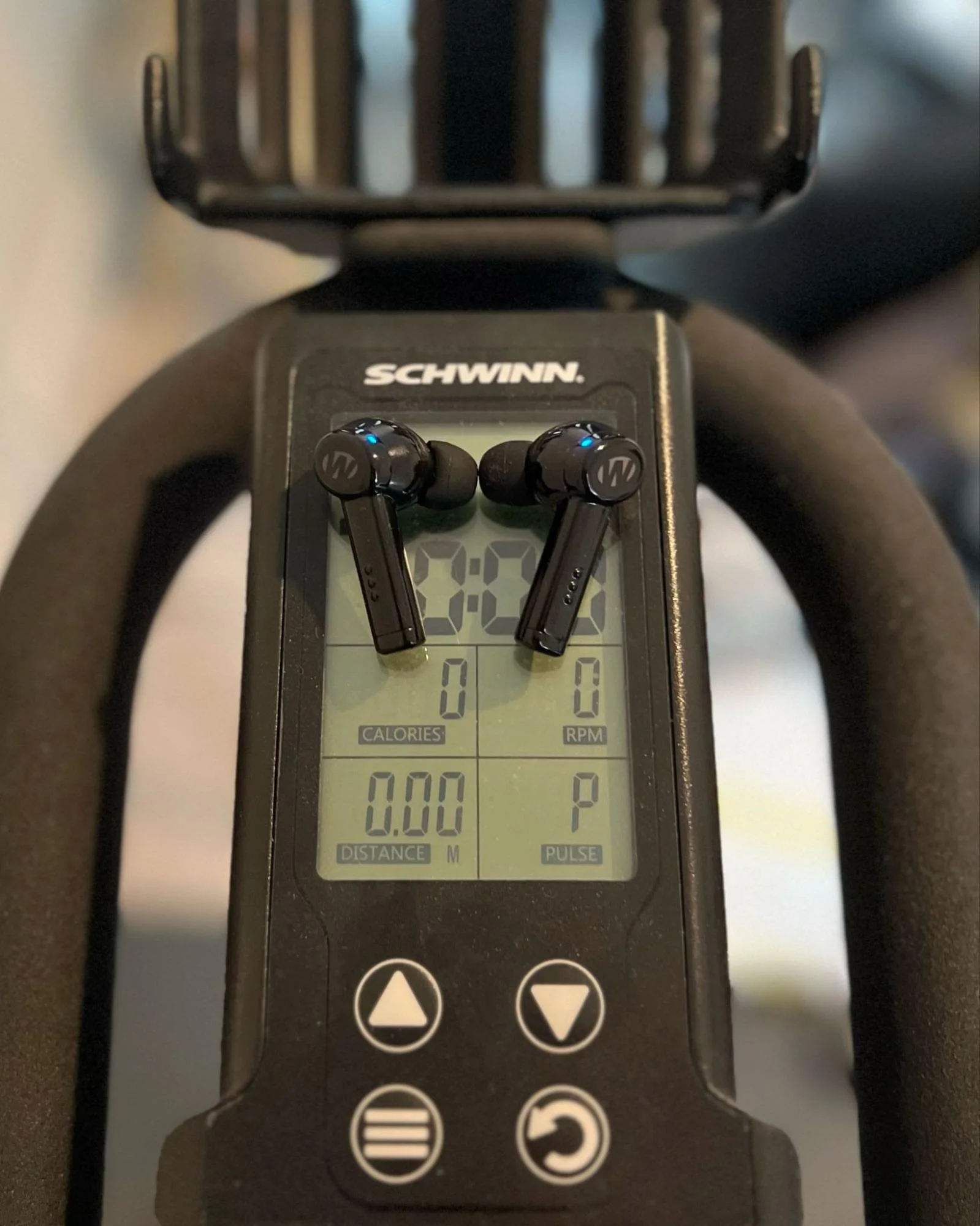 walkers disrupters bluetooth earbuds review while working out test