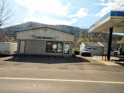 Smitty's Sports and Gaines Gunworks - Store photo
