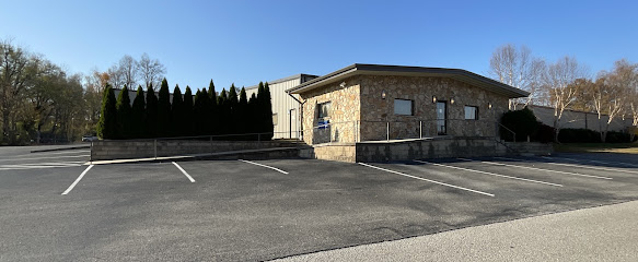 Tays Realty & Auction - Store photo