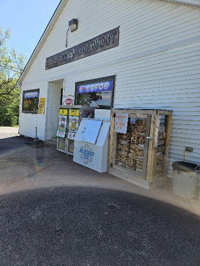 Buck Creek Carry-Out - Store photo
